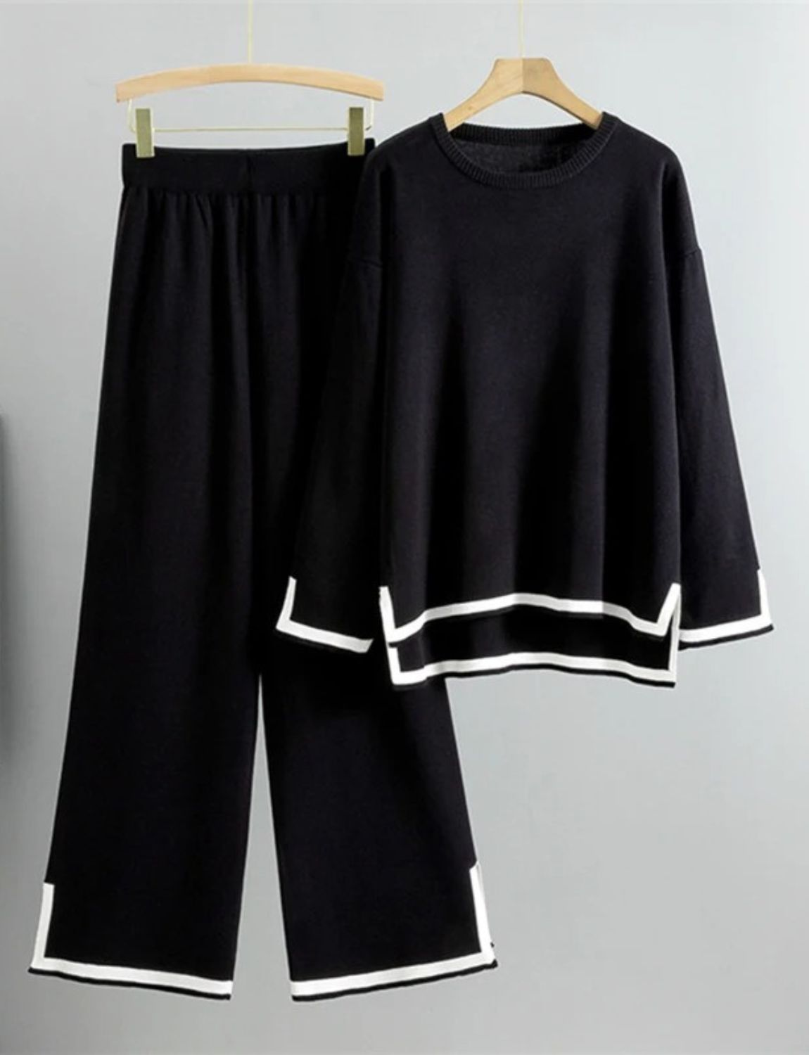 Alejandra™ – Comfortable Top and Pants 2 Piece Set