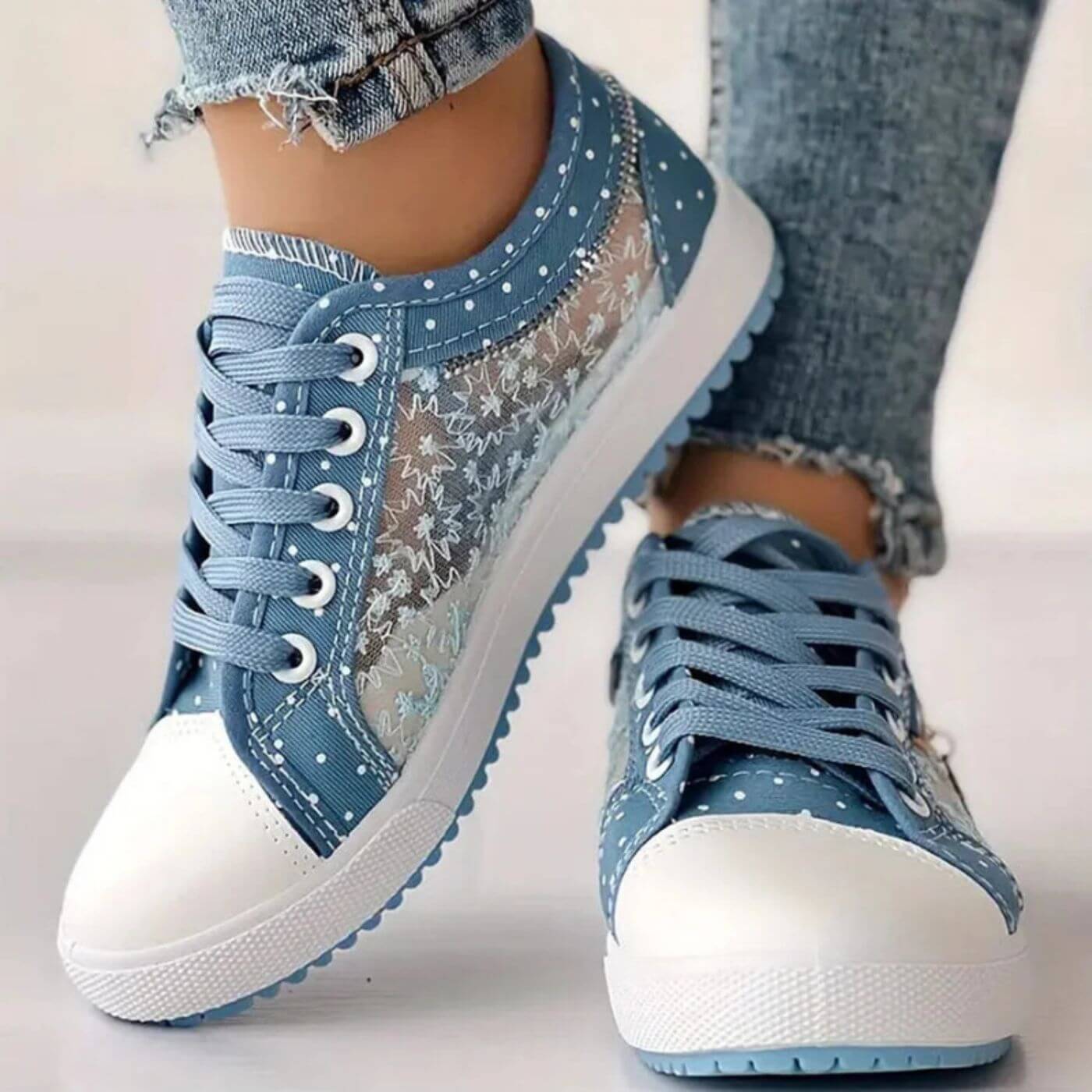 Alexa™ – Breathable Lace Orthopedic Sneakers
