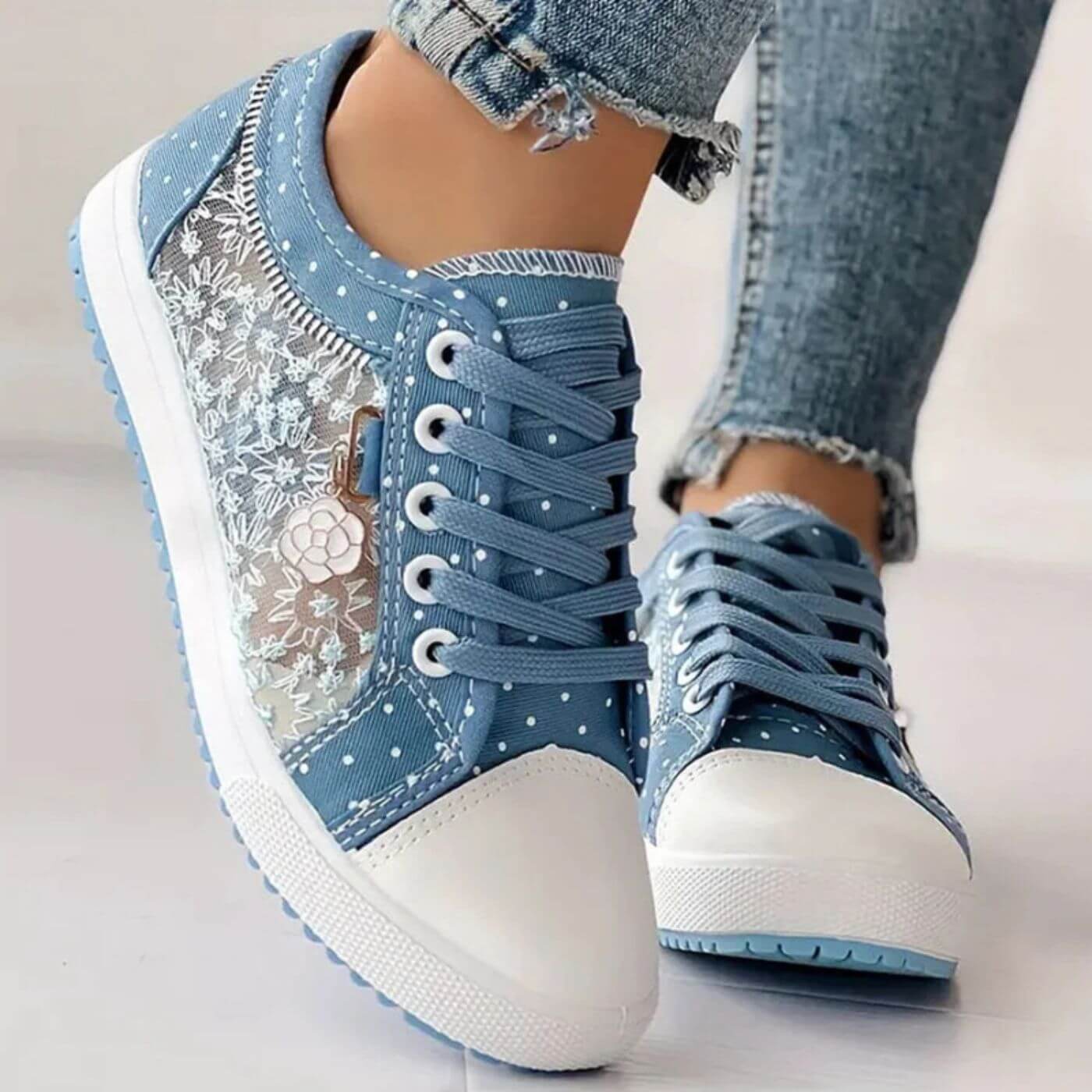 Alexa™ – Breathable Lace Orthopedic Sneakers