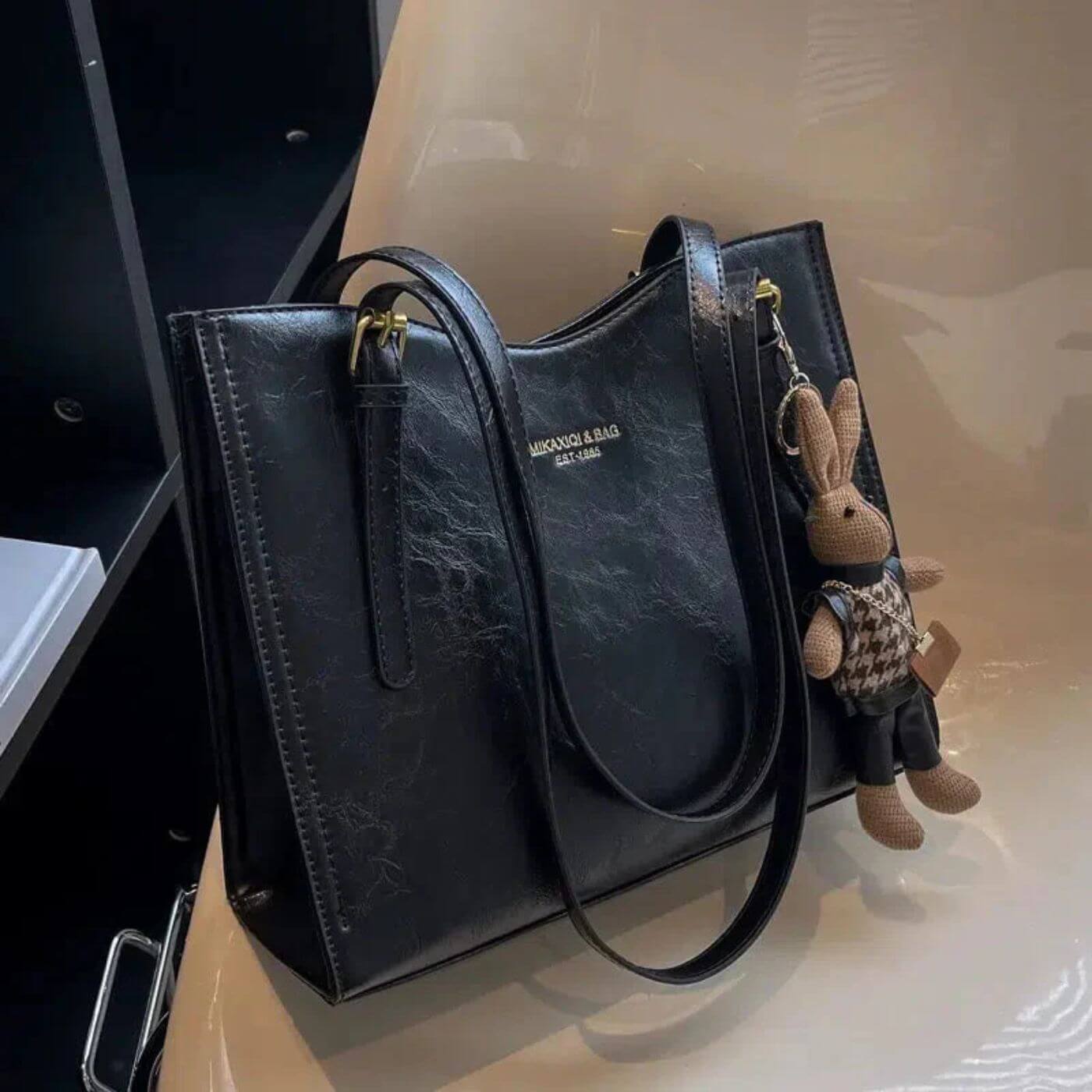Avery™ – Bunny Charm Vintage Leather Shoulder Bag