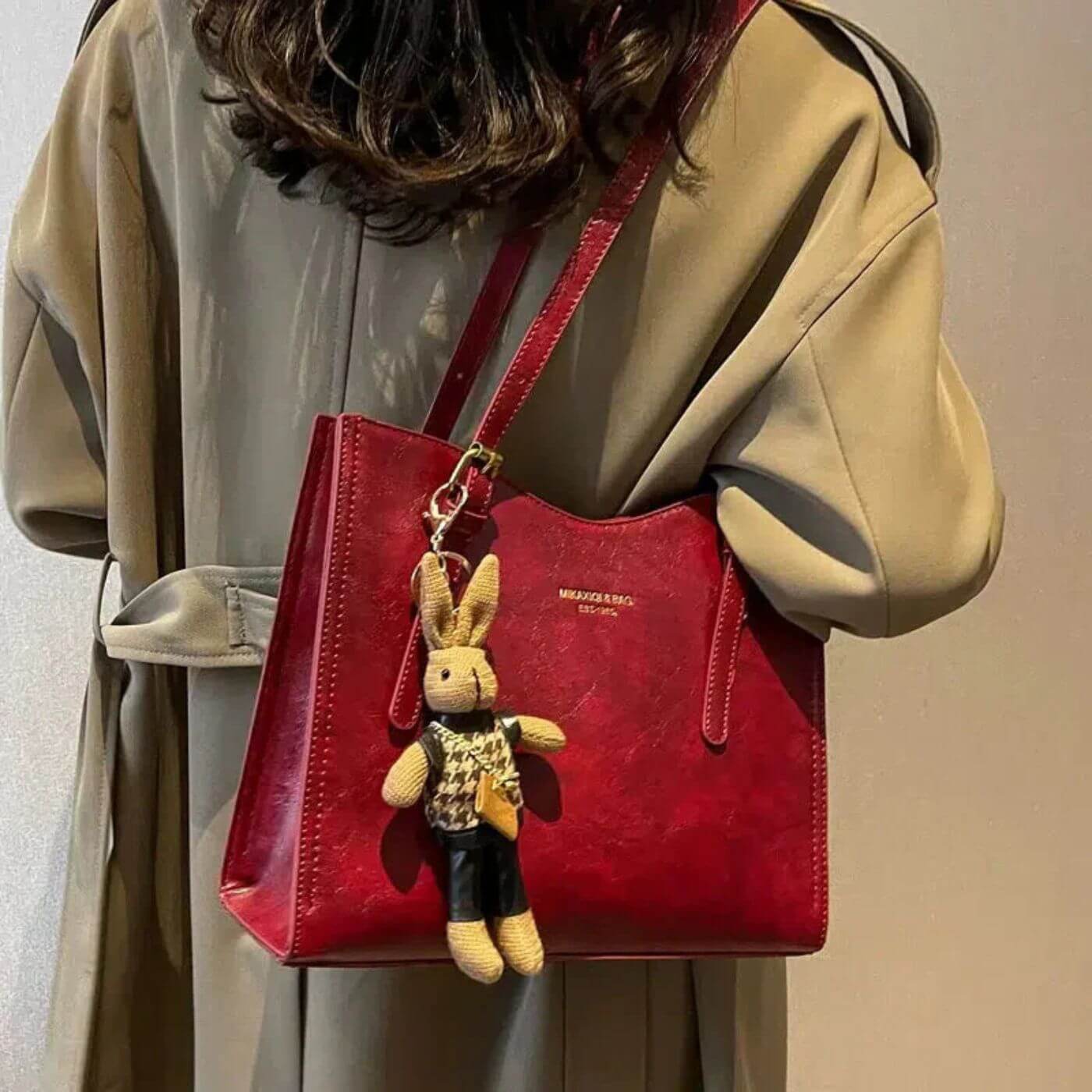 Avery™ – Bunny Charm Vintage Leather Shoulder Bag