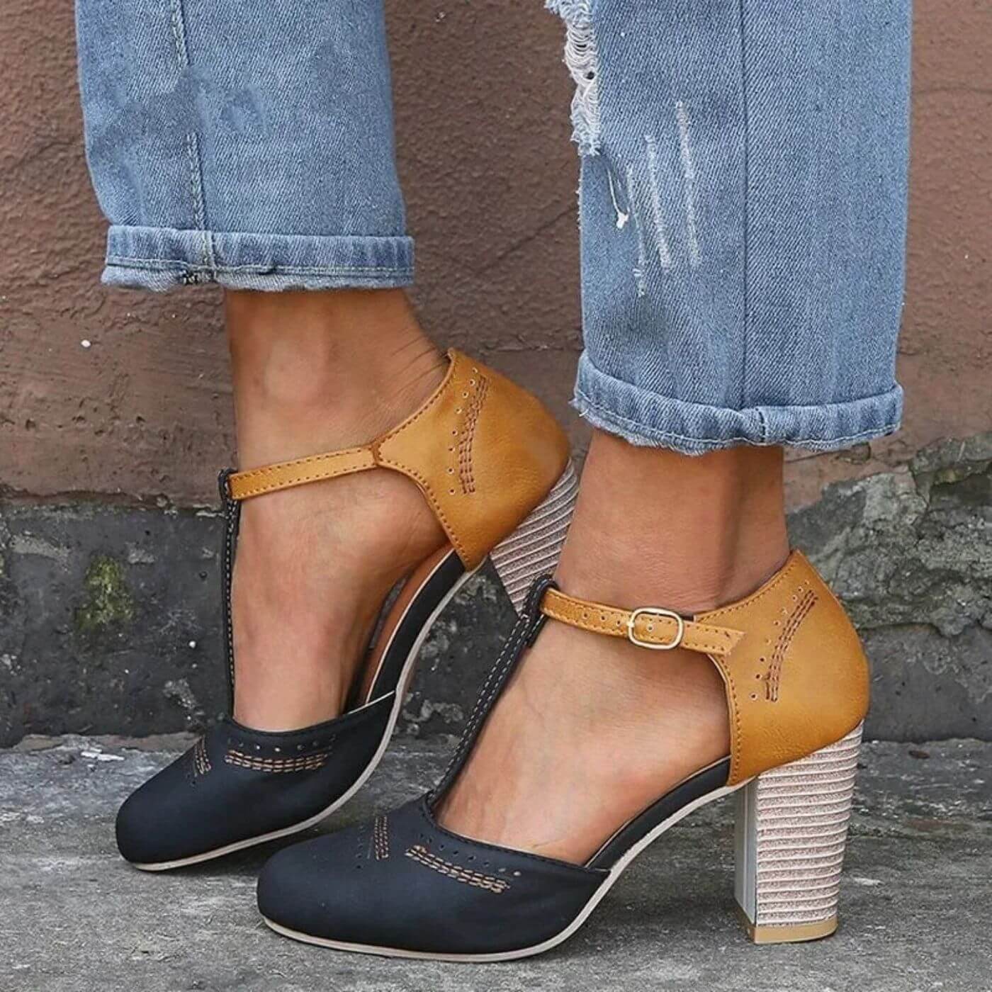 Clarice™ – Elegant Block Heel Orthopedic Sandals