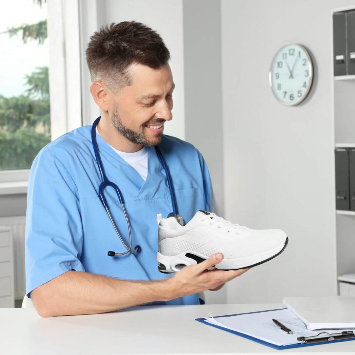 ErgoWalk™ – All-Day Comfort Ergonomic Shoes