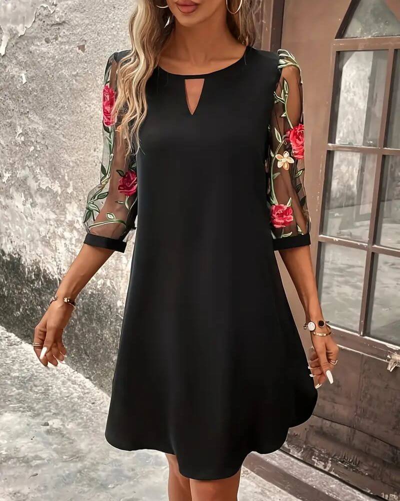 Helena™ – Elegant Lightweight Summer Dress