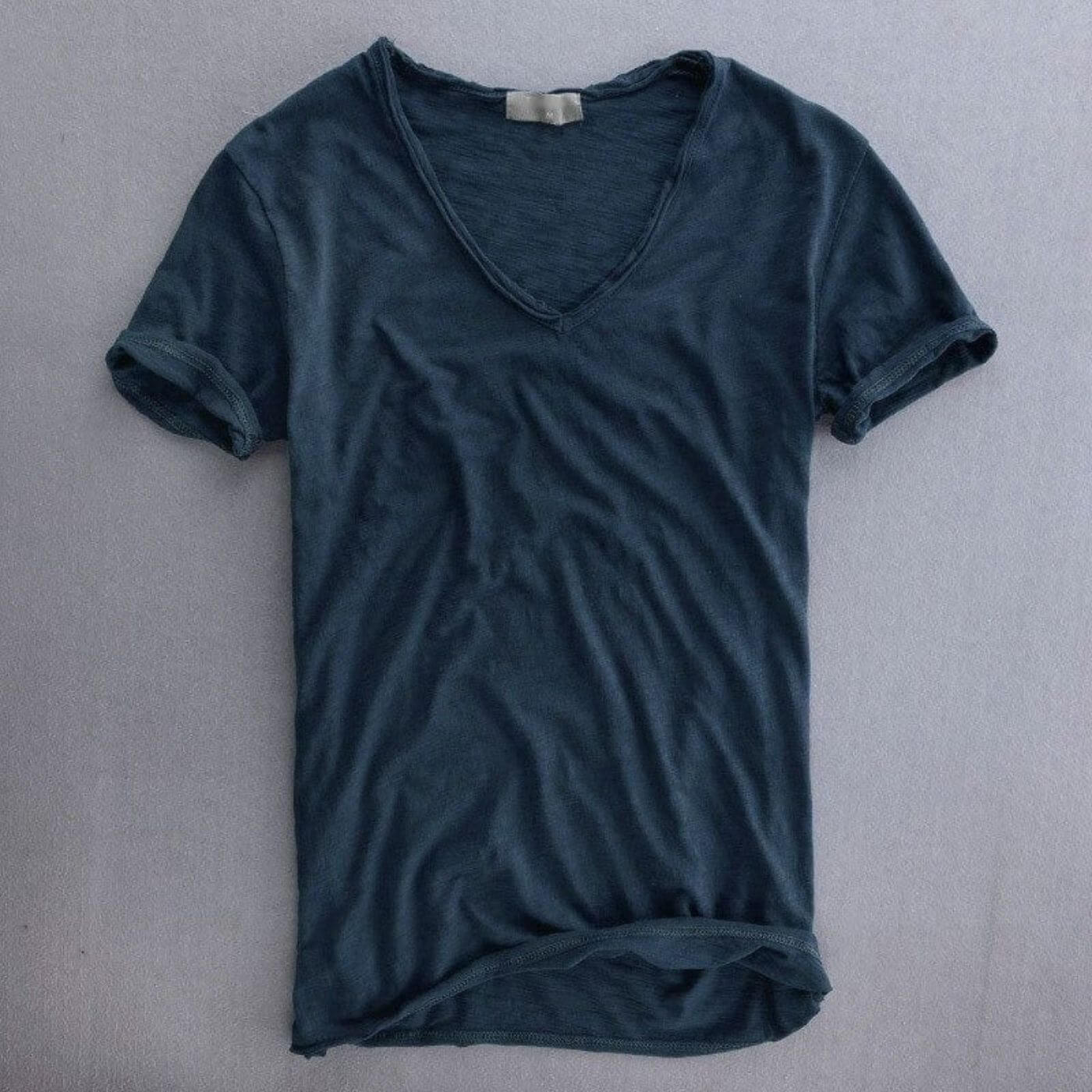 Jonathan™ - Lightweight and Breathable Summer T-shirt