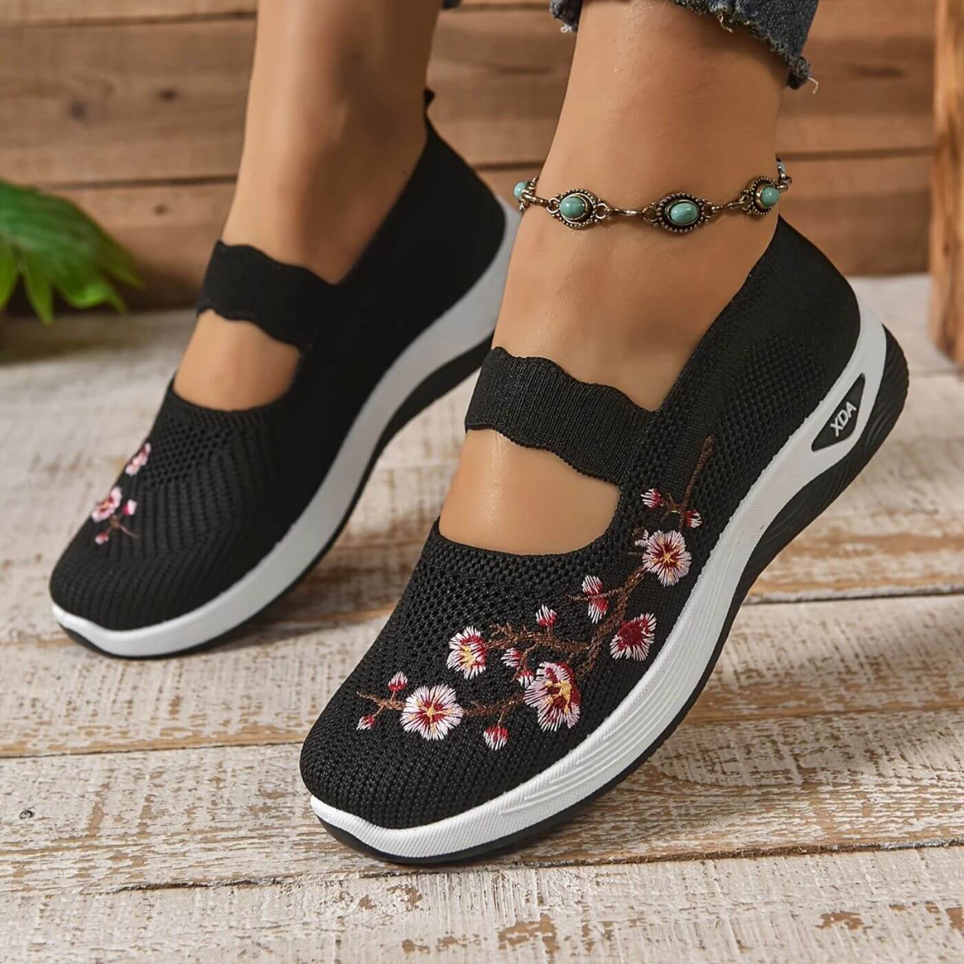 Lucy™ – Breathable Orthopedic Comfort Shoes