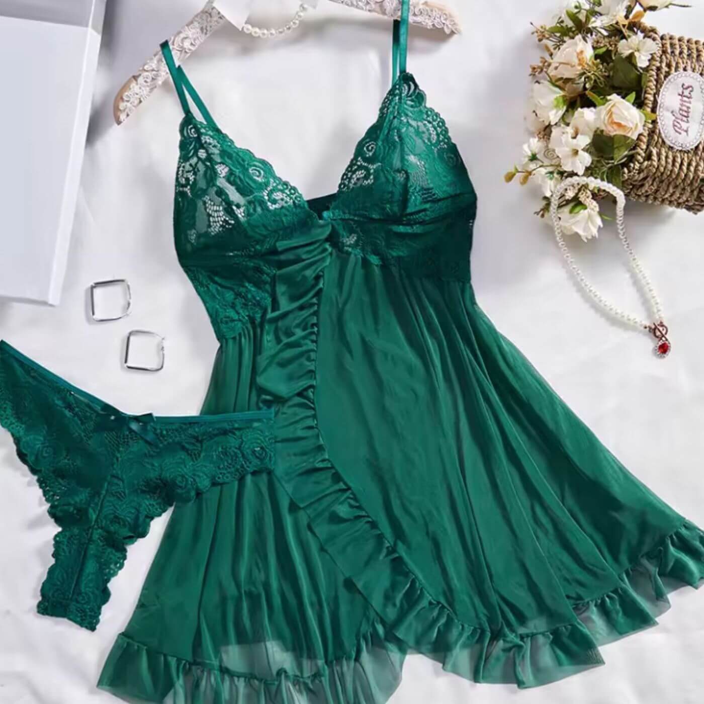 Maeve™ – Irresistible Lingerie Set (1+1 FREE)