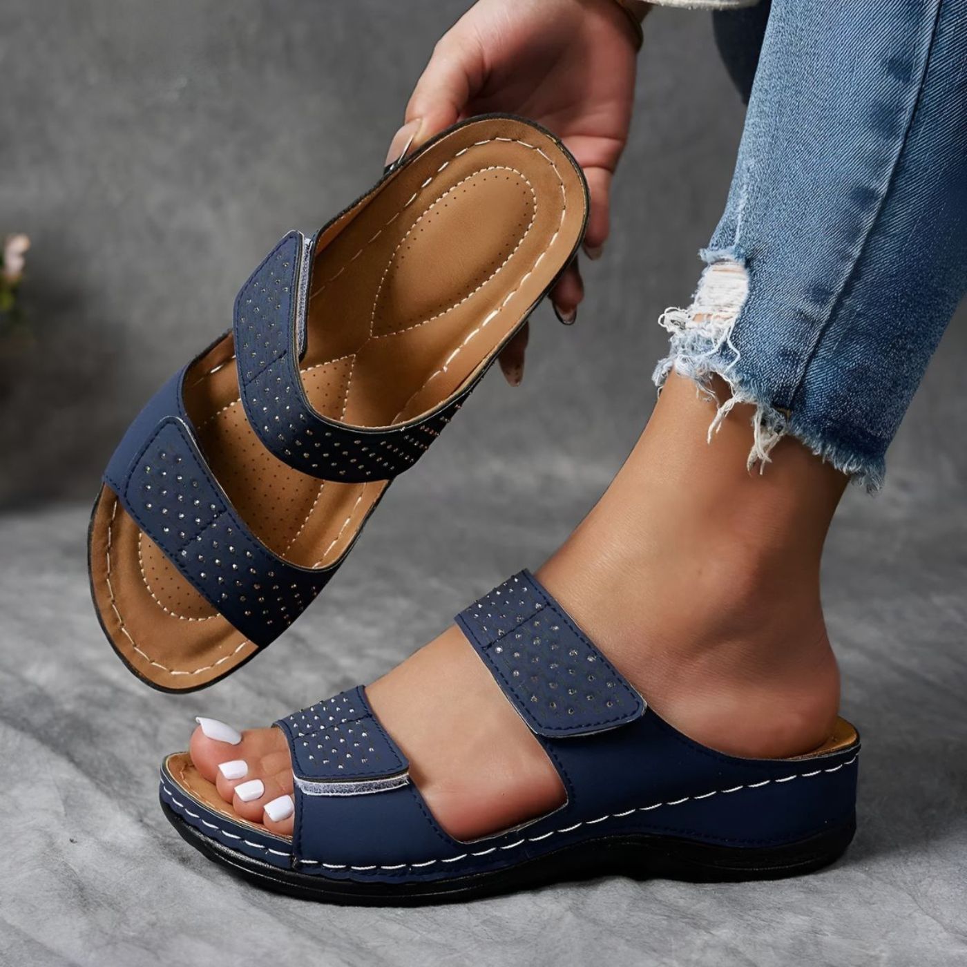 Mallory™ – Lightweight Orthopedic Sandals