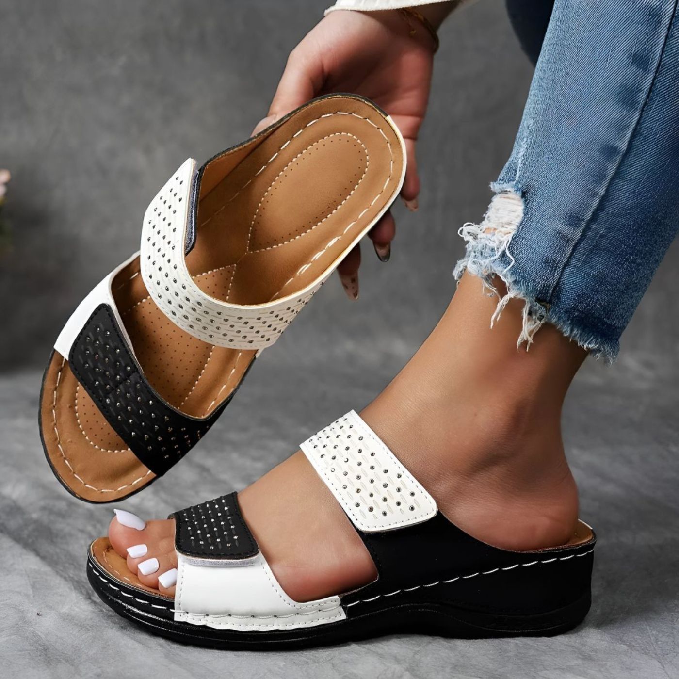 Mallory™ – Lightweight Orthopedic Sandals