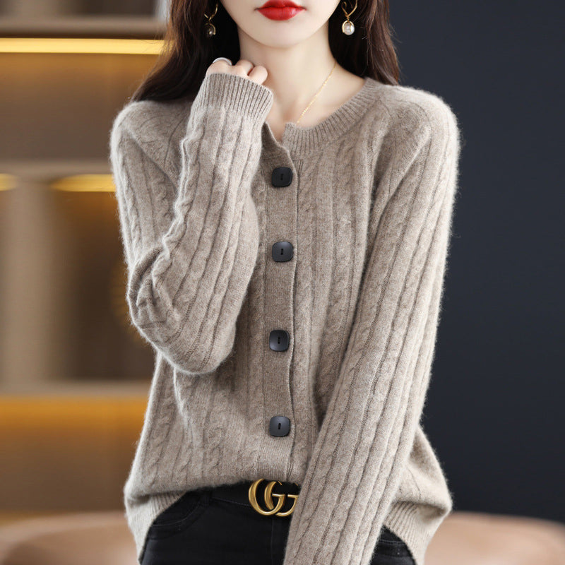 Ava | Minimalist Chic Cardigan