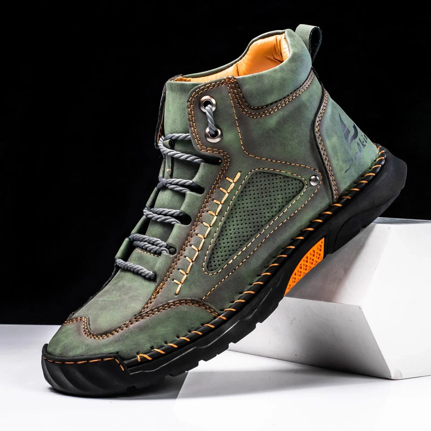 Mike | High Top Shoes