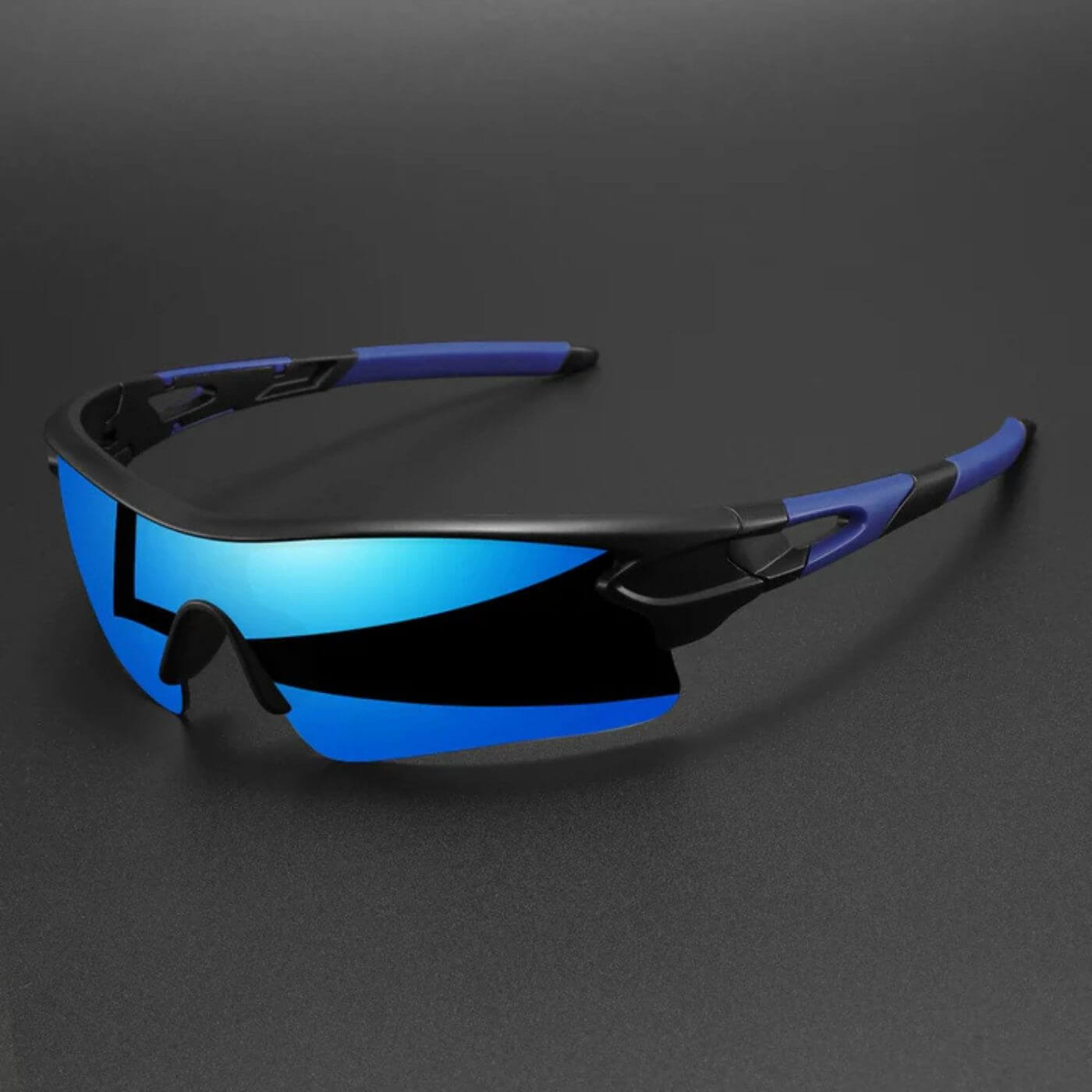 SolarFlex™ – High-Definition Polarized Sunglasses (1+1 FREE)