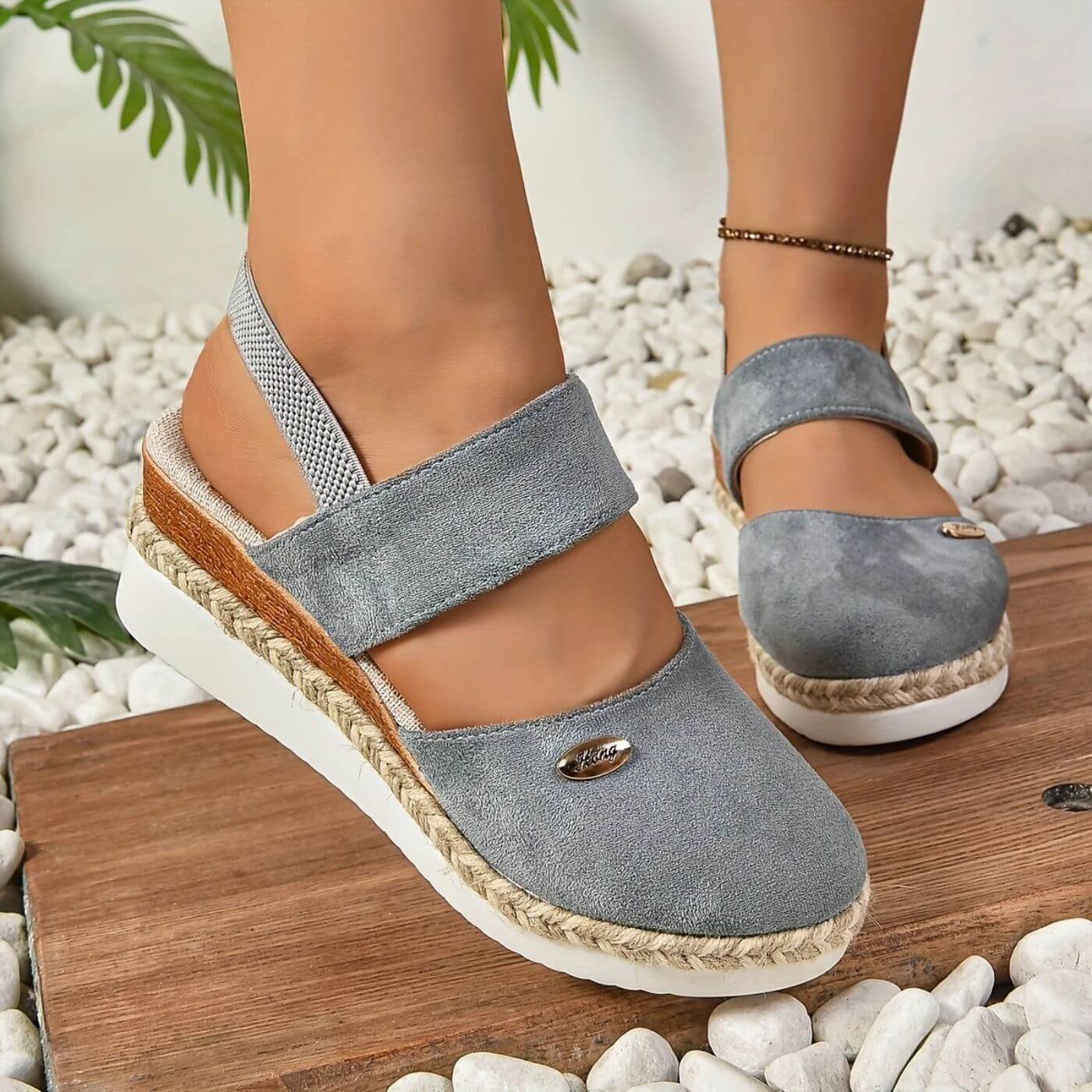 Tara™ - Elegant Closed Toe Orthopedic Wedge Sandals