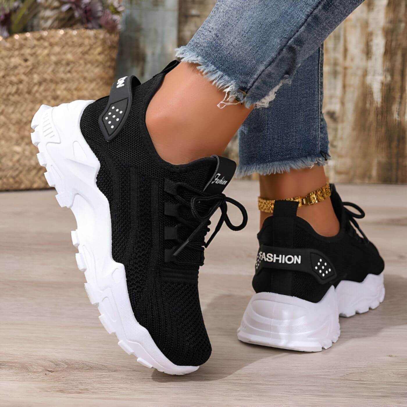 Vanessa™ - Breathable Comfort Orthopedic Sneakers